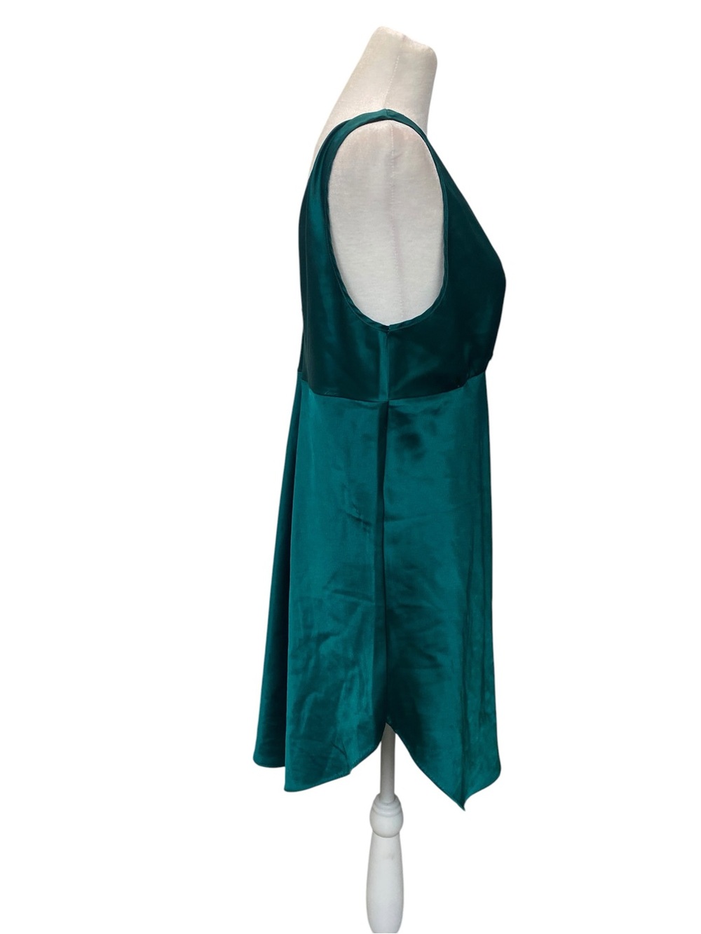 VINTAGE CINEMA ETOILE Women's size small Emerald green V-Neck Chemise Nightdress - Picture 4 of 7